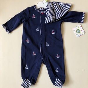 Baby clothing